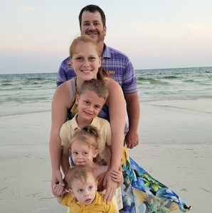 Meet your Posher, Carla